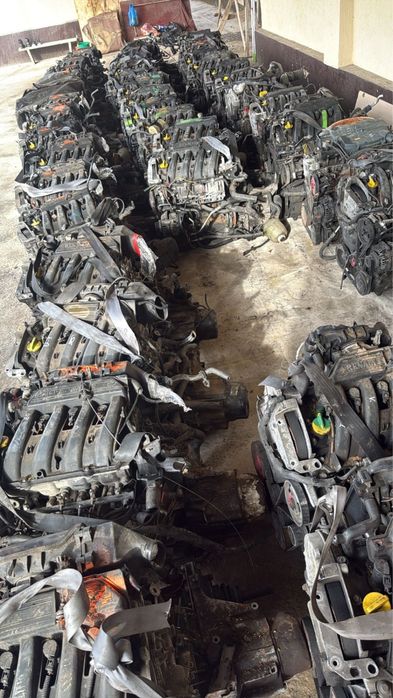 Двигатель Рено Ларгус К4М К7М 1.6 16v 8v Renault Дастер F4R 2.0 16v