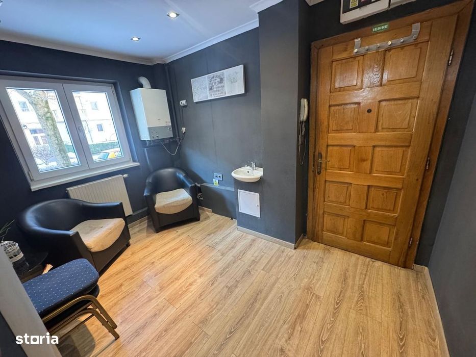 Spațiu comercial/birouri/salon 22m, de închiriat, Sibiu