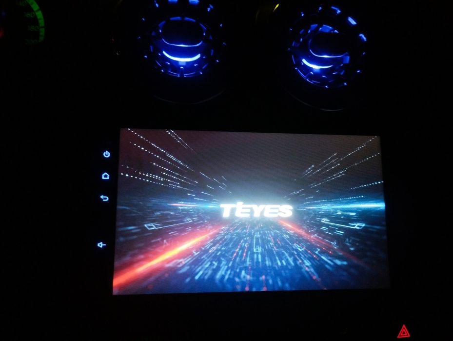 Авто монитор Teyes ss 2L+