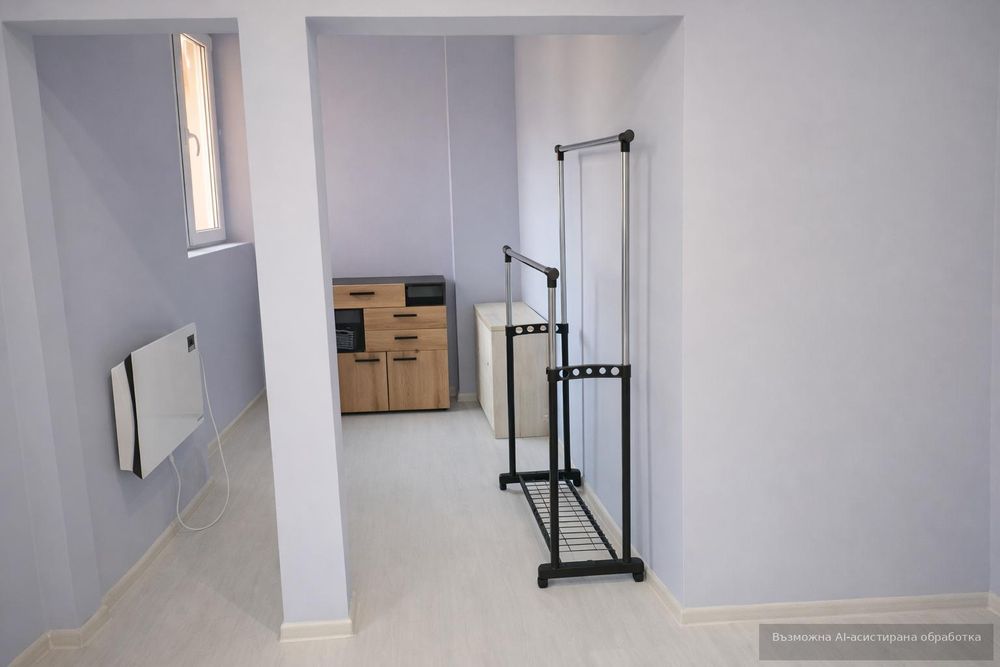 Самостоятелна КЪЩА под наем в Център