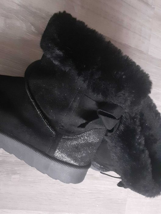 Ghete scurte din blana