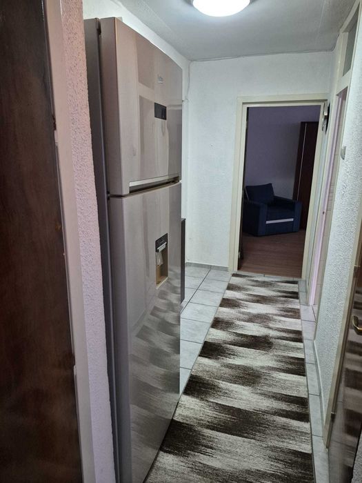 Închiriez apartament 2 camere – intersecția Mihail Sebastian cu Calea Rahovei, la 10 minute de Vulcan Value Centre