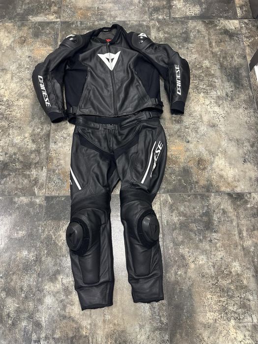 Кожен екип DAINESE