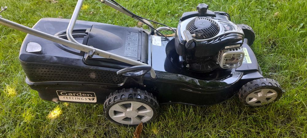 Masina de tuns iarba Garden cu autopropulsie