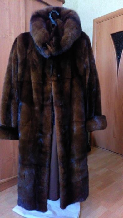 Продам норковую шубу