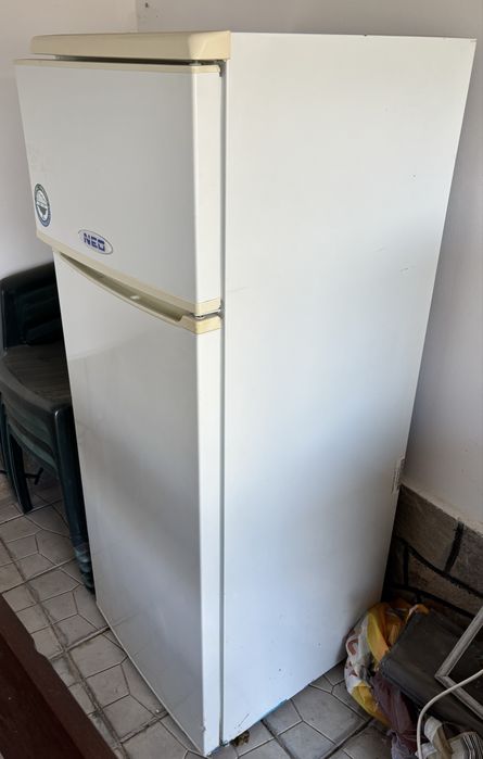 Хладилник NEO 260