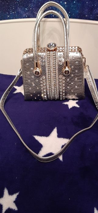 Продам сумку в хорошем состоянии