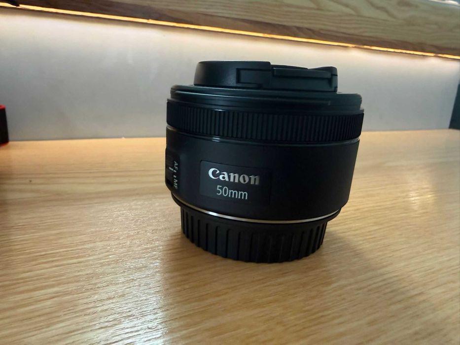 Aparat Foto Canon EOS 750D