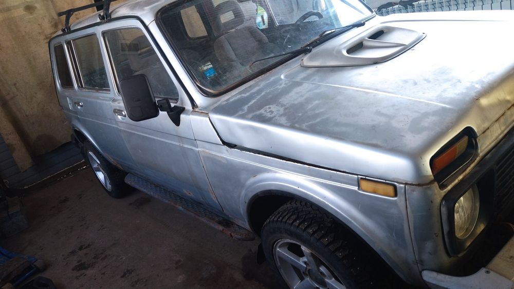 Продам Нива 2131 год вып  2002г