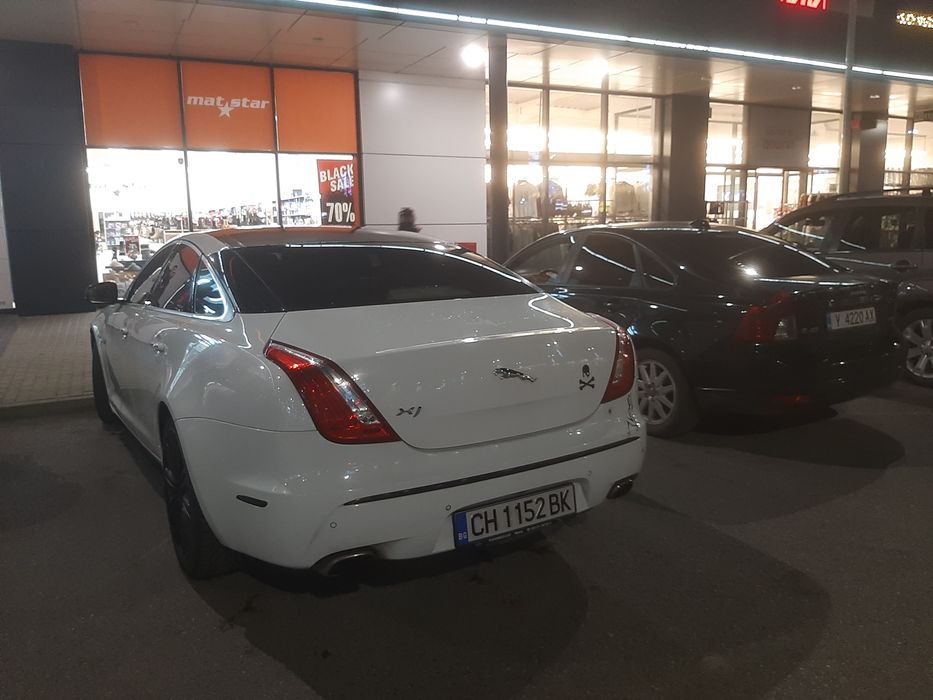 Jaguars  XJ , бял !