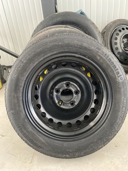 Резрвна гума за мерцедес 5x112 ц класа w204 16 цола