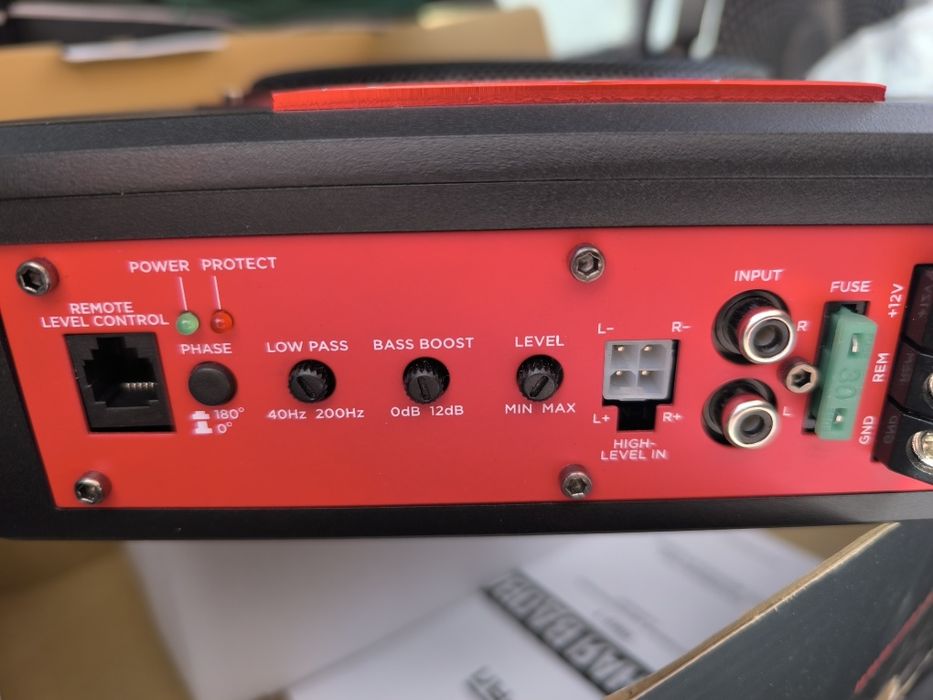 Продам сабвуфер в отличном состоянии.