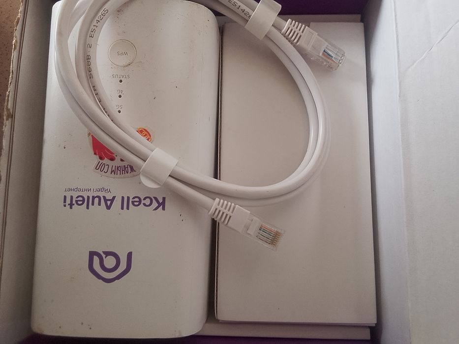 Продам роутер актив