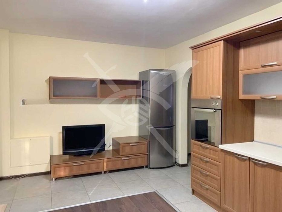 Дава се под наем Тристаен апартамент в София, Борово - 90 кв.м за 750 € - Снимка #4