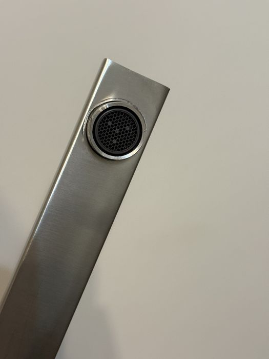 Смеситель для раковины