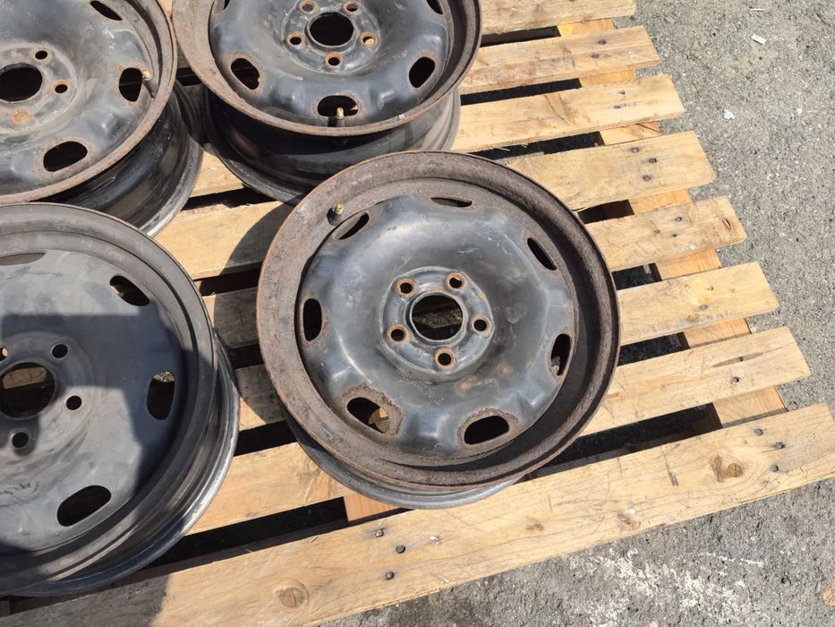 14 цола 5 х 100 мм Шкода Румстер - 6 Инча / ЕТ 37