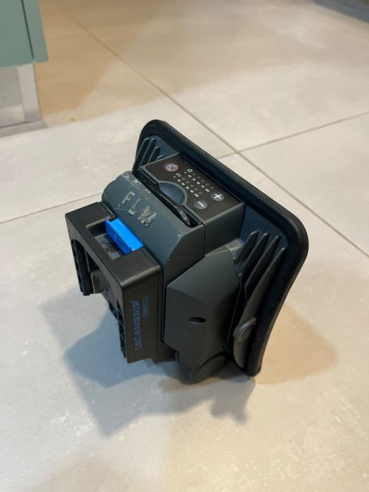 Proiector LED portabil lanterna Makita cu acumulator SCANGRIP NOVA 2 CONNECT