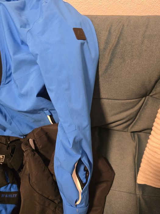 Costum SKI Mc Kinley