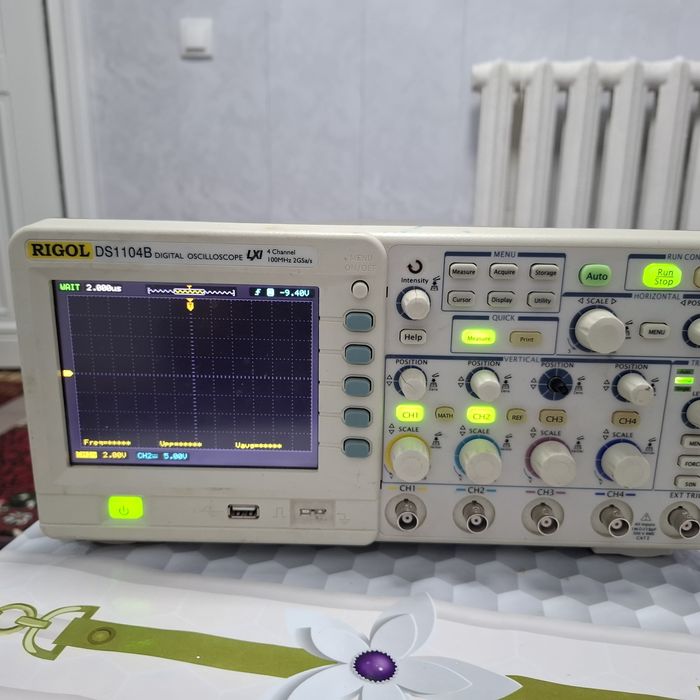 Осциллограф Rigol DS1104B