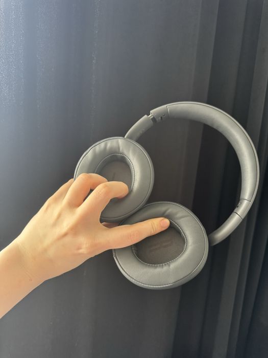 Продаю наушники baseus 35 max