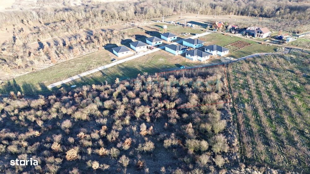 Teren intravilan dublu front stradal,de vanzare,Paleu Gaminvest V4509C