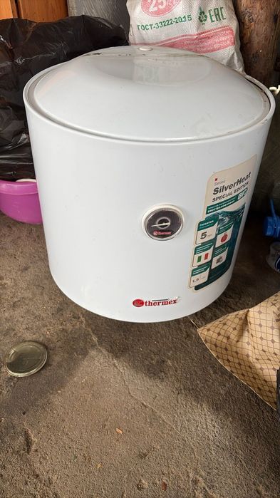 Продам бойлер 50литров