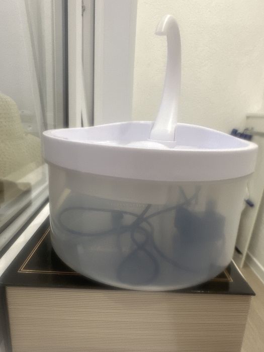 Поилка для кошек