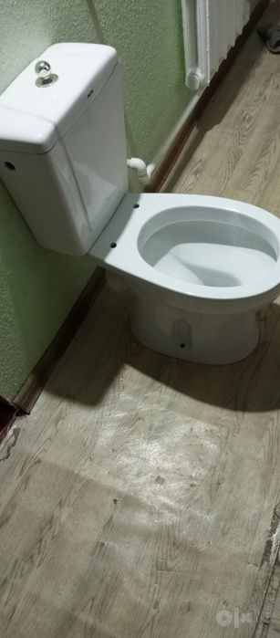 Унитаз сотилади б/у