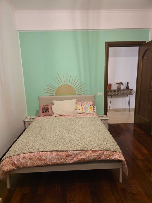 Apartament 3 camere cu curte si parcare proprie Parc Bazilescu