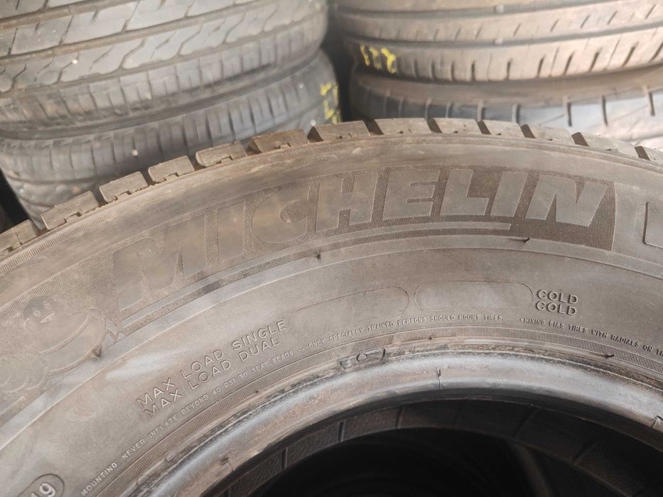 2бр.летни гуми 225/75/16C Michelin