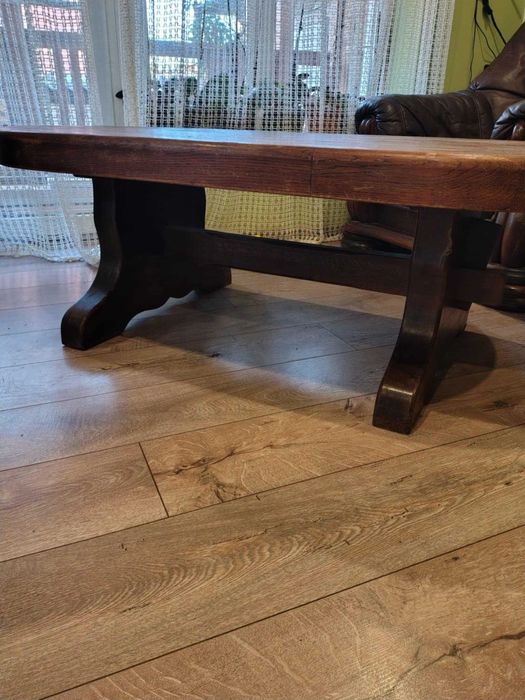 Гарнитура дъб,резбована масив, телешки бокс