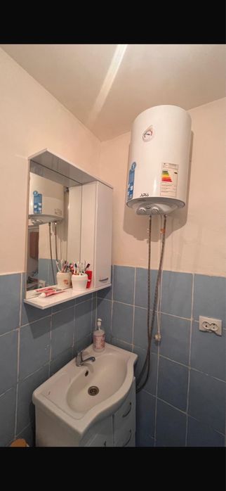 Продается 2-х комн.кв в центре