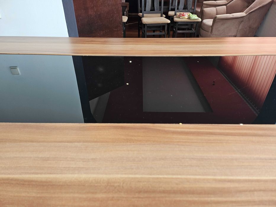 Трапезна маса с дължина 160см