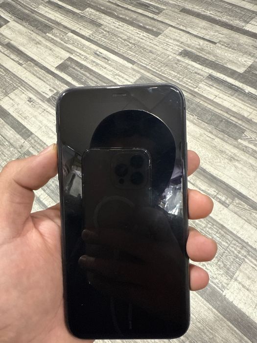 Iphone 11 . Emkos 128