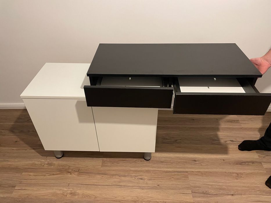 Vand mobila negociabil