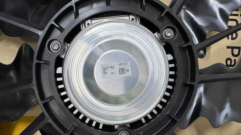 Диффузор радиатора в сборе Santa Fe 2024 MX5