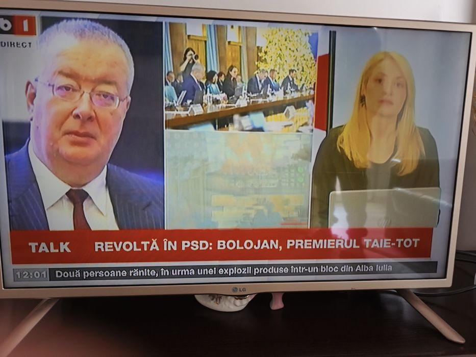 Vând televizor L.G.