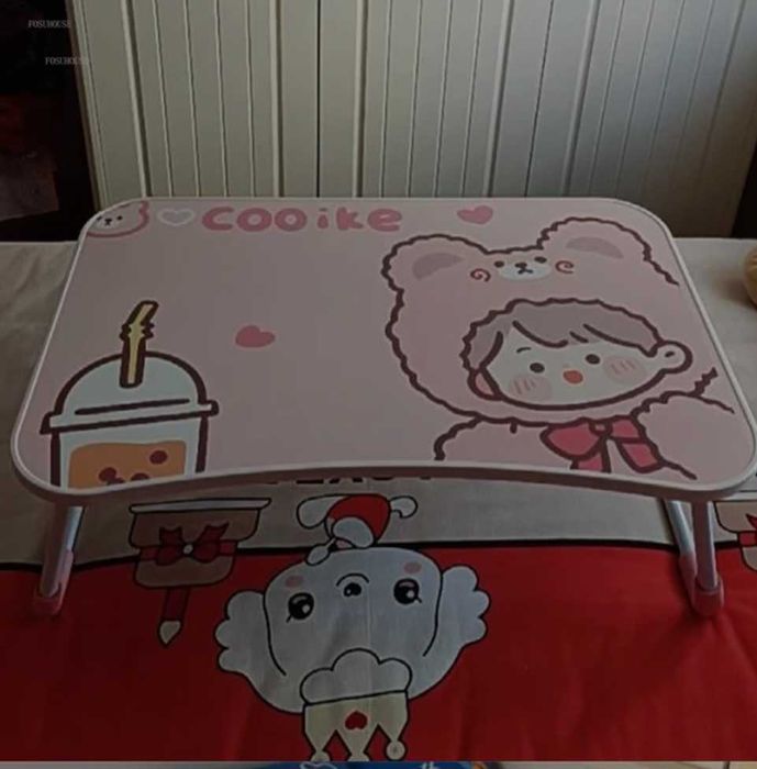 Детска масичка с място за чаша,с място за Usb порт,вентилатор и лампа