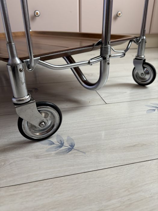 Сгъваема сервизна масичка