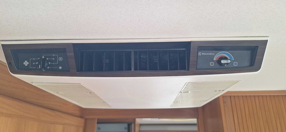 Rulota cu A/C Knaus EURO-STAR 495