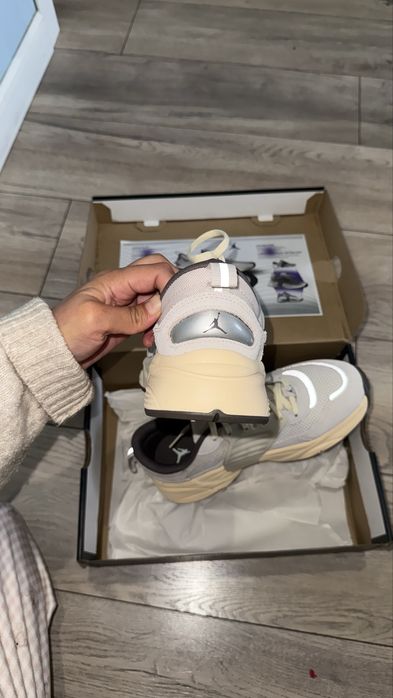 Продам кросоовки Nike Jordan