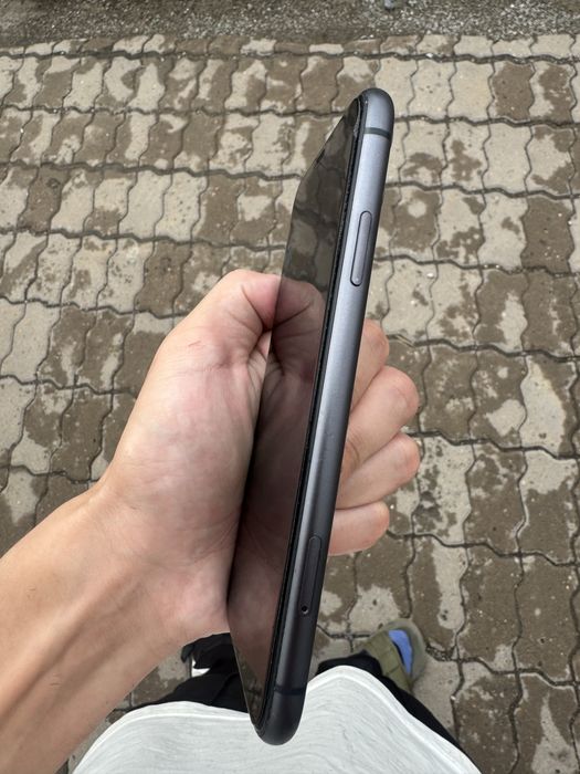 iphone 11,128 gb,