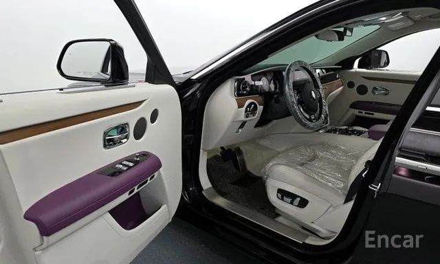 Rolls-Royce Ghost 6.7 V12 Koreadan zakazga obkeberamiz E'lonni oqing