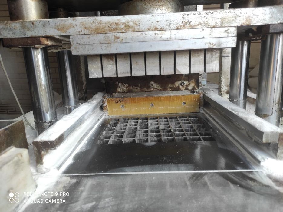 Срочна. Ок канд ишлаб чикариш станок сотилади