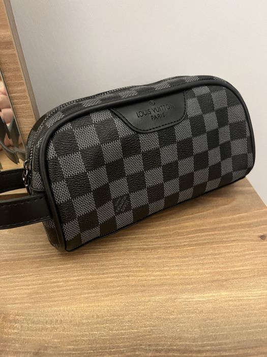 Louis Vuitton чанта