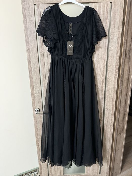 Платье женское вечернее