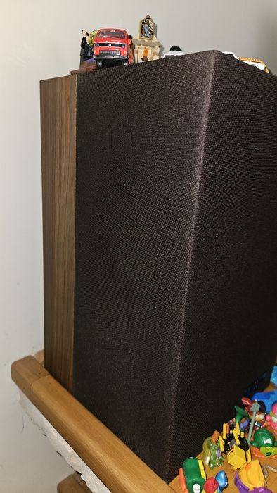 Vand boxe Mission Model 70