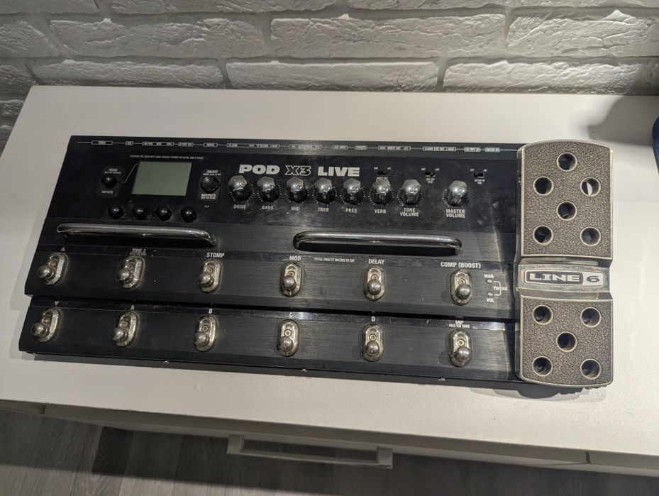 Line6 Pod x3 live
