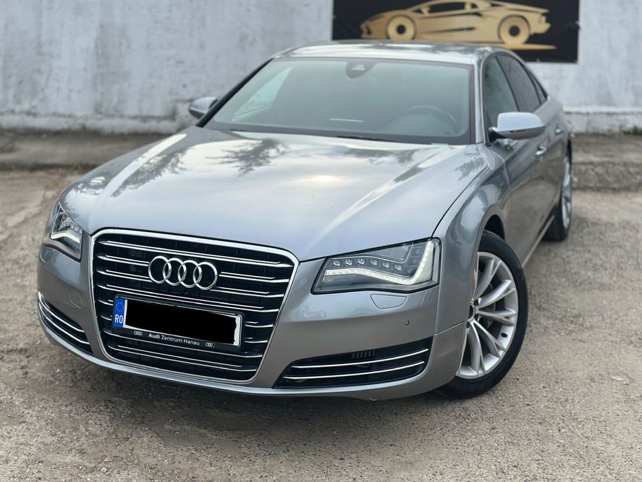 AUDI A8