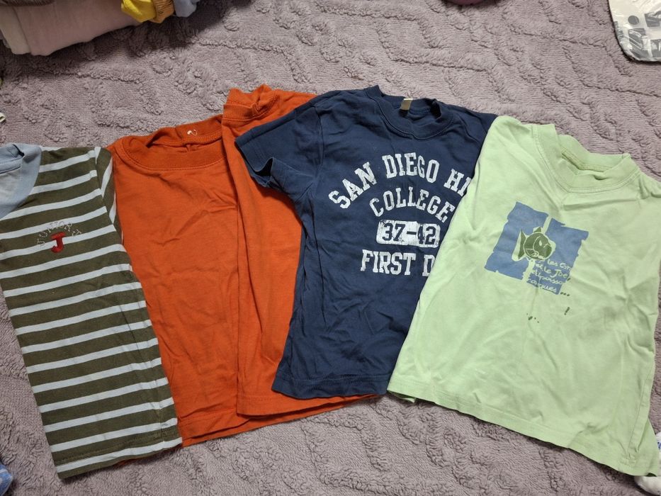 Hăinuțe bebeluși mai multe mărimi stare foarte bună